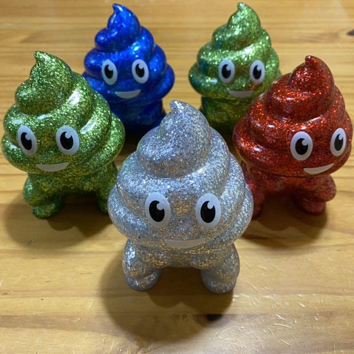 Amazon.co.jp: ソフビ キラキラうんちくん ギラギラ うんち座り