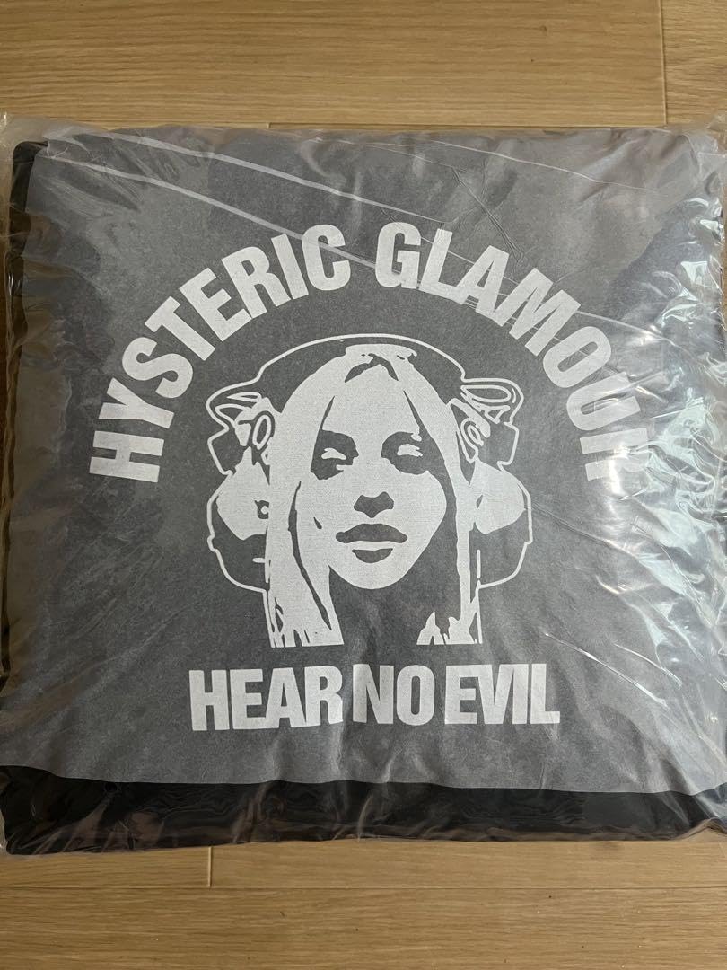 ヒステリックグラマー♢ノベルティクッション×3 【公式通販】