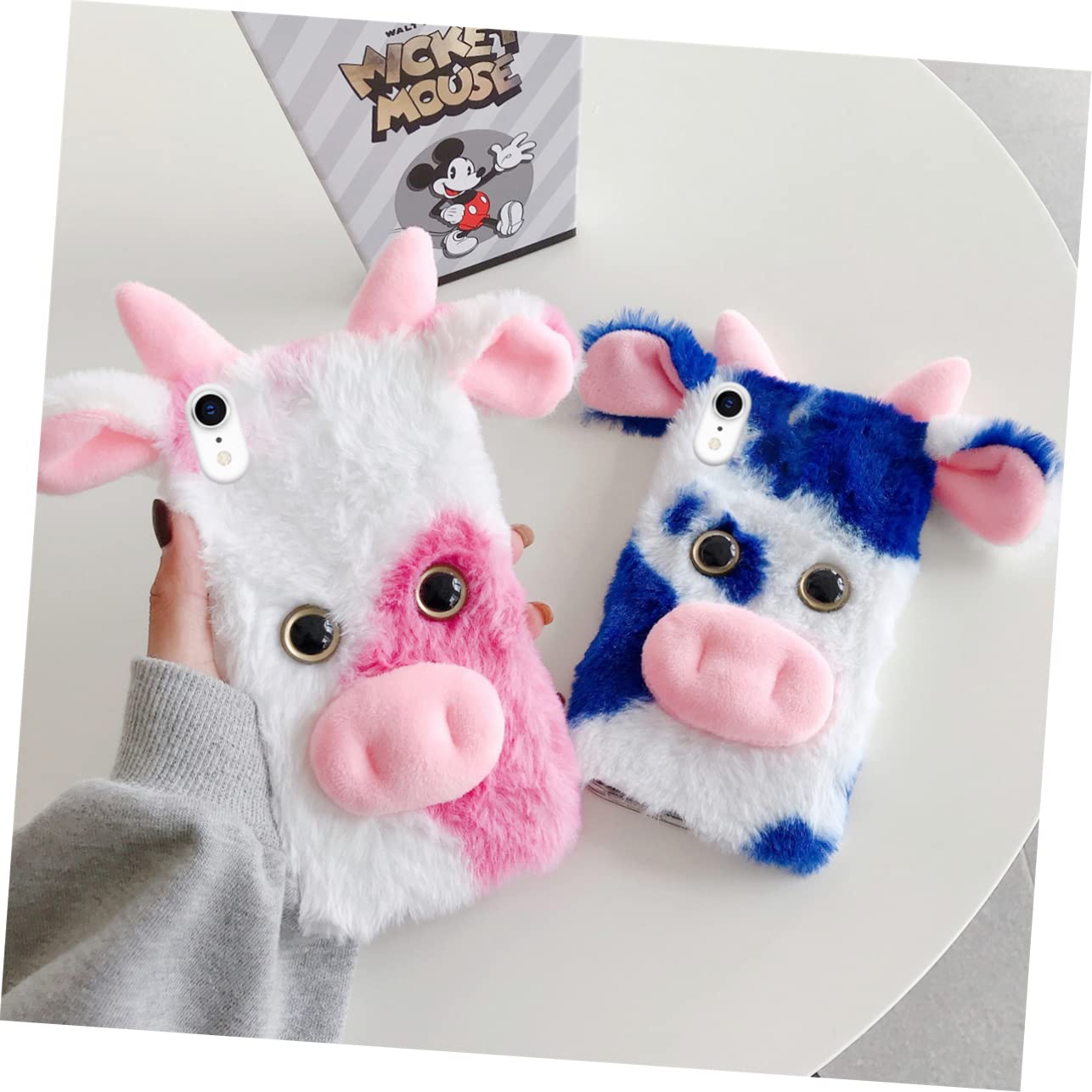 DOITOOL 3piezas Funda De Teléfono De Vaca Suave y Peluda Compatible con Diseño De Dibujos Animados Protección Duradera y Acceso Fácil Puertos