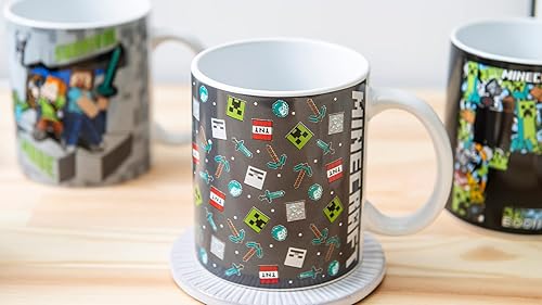 Miniatura 10 de Zak Designs Minecraft - Juego único de tazas de café de cerámica, tazas de café con mango cómodo para regalos de jugadores, aptas para lavavajillas