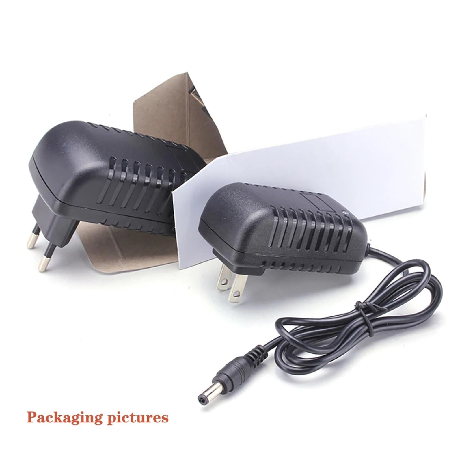 Chargeur d'alimentation CC 5,5 mm ou 3,5 mm Li-ion rouge pour batterie au lithium 1 2 3 4 cordes 4,2 V 8,4 V 12,6 V 16,8 V 2 A 2000 mA (12,6 V 2 A-5,5 mm, chargeur américain)