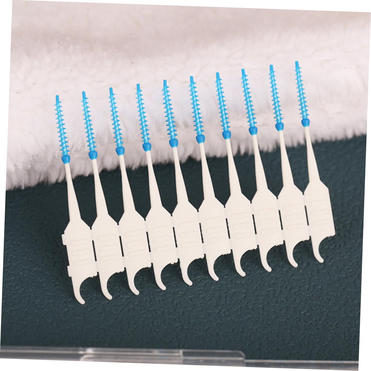 FRCOLOR 800 Piezas cepillo interdental limpiando suministros limpieza bucal toothbrush palillo de herramienta de cuidado bucal personal palillos de limpieza portátiles