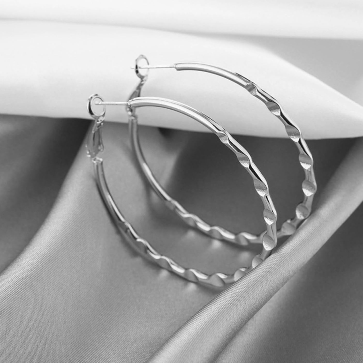 Big Gold Hoop Earrings for Women Gold Lightweight Large Hoops Earrings 18K Gold Hoop Earrings Birthday Jewelry Gift for Women - Image 7