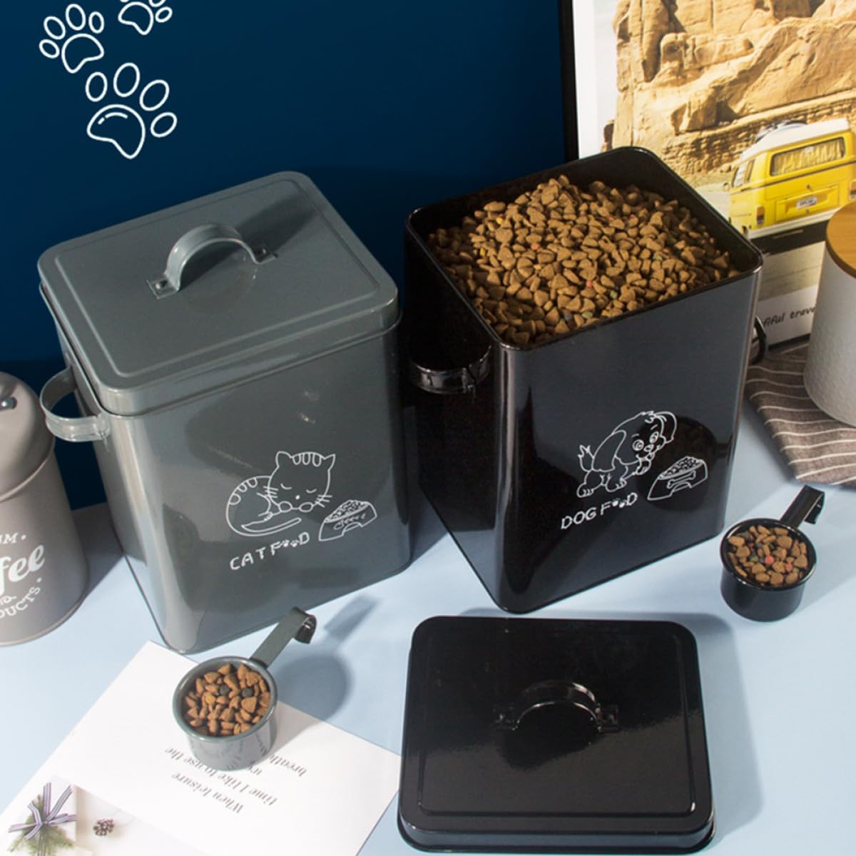 Contenedor de Comida para Perros de Metal Negro Tapa Hermética, Balde de Almacenamiento de Alimentos para Mascotas de Gran Capacidad, Resistente y Multifuncional para Uso