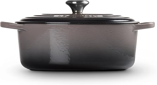 Miniatura 4 de Le Creuset Horno holandés ovalado de hierro fundido esmaltado, 5 cuartos de galón, Ostión