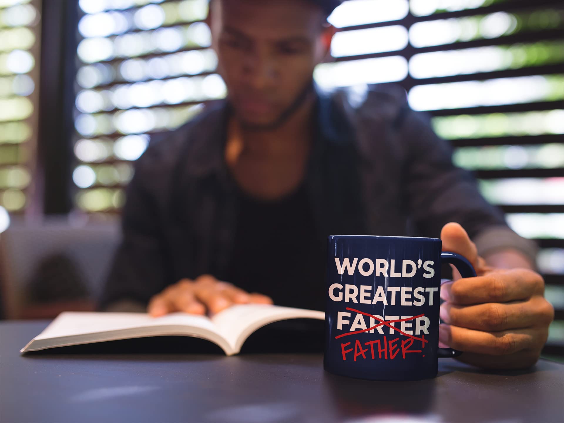 Divertida taza de café para el día del padre, taza de café Best Farter Ever; divertidas tazas para el día del padre de hijo, hija, niños, regalos de Navidad, divertidos regalos de broma de cumpleaños