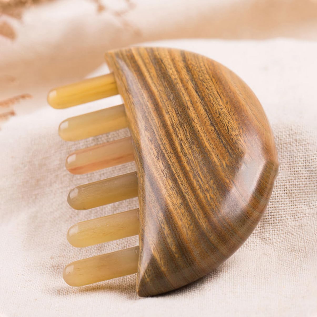 Homoyoyo Peigne à Dents Larges Pour Coiffure Lisse Cheveux Sans Emmêler Design Ergonomique Confortable Et Compact Pour Transport Facile