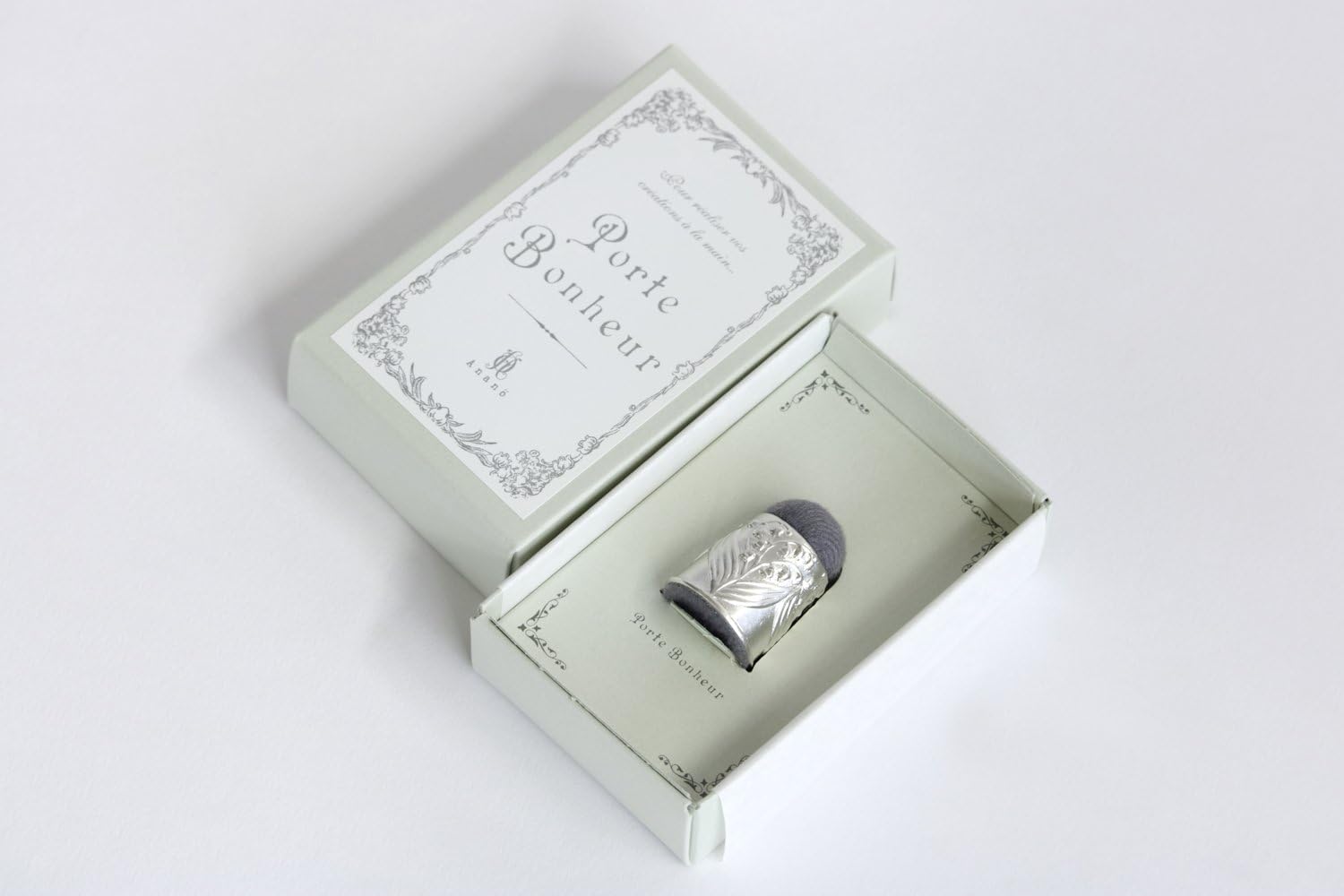 Amazon アナノ ポルトボヌールシリーズ すずらんピンクッション 79 4 ピンクッション 通販