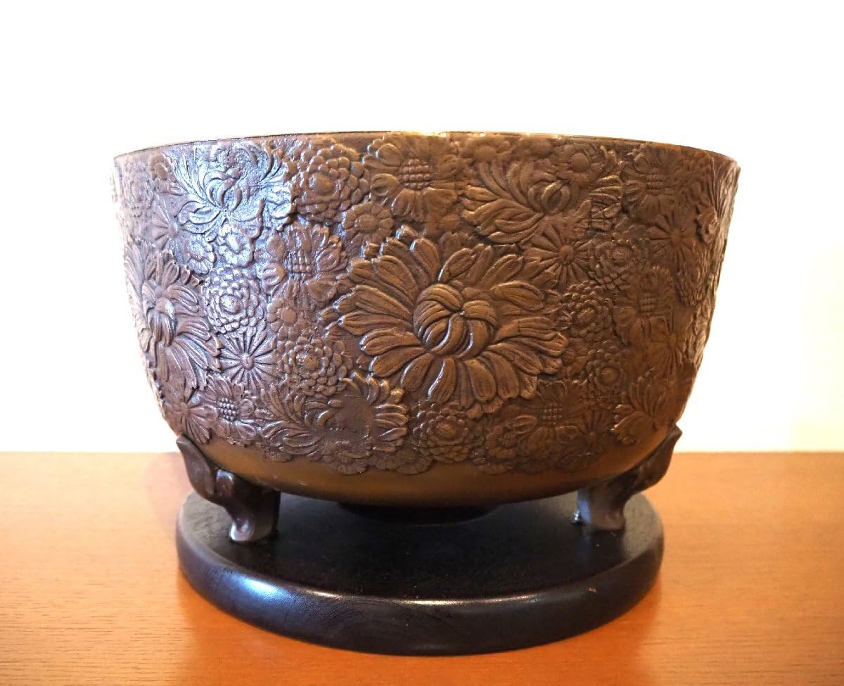 Amazon.co.jp: 銅製 火鉢 三つ足 花図 四君子 華模様 手炙り 木製台付 