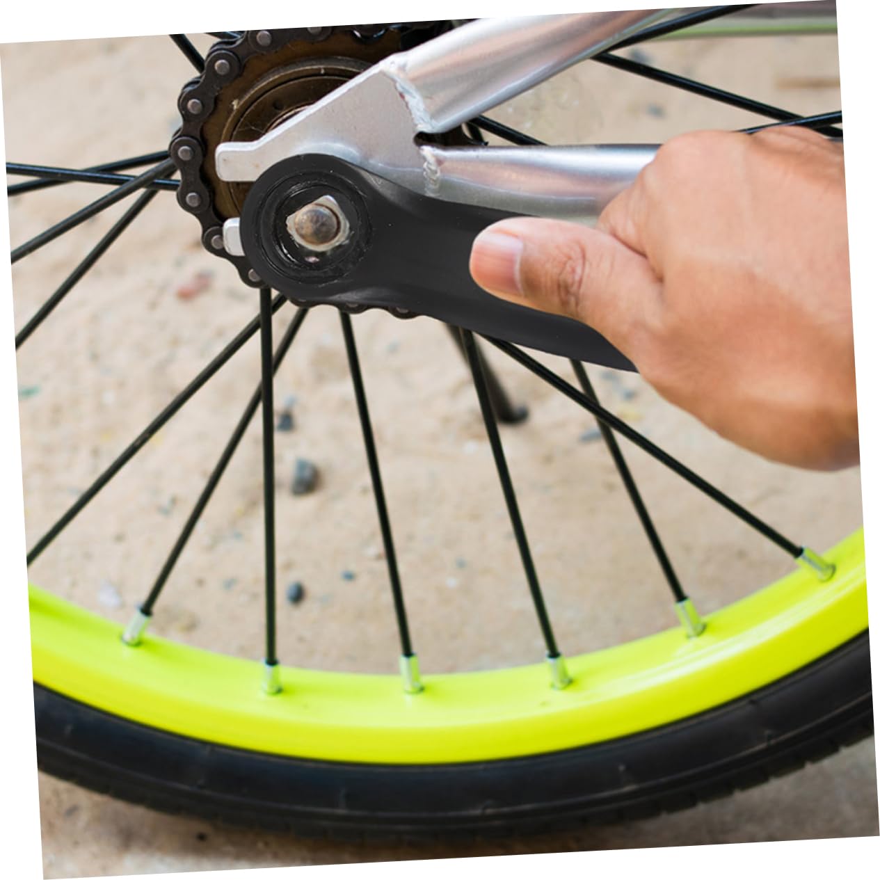 4pezzi Pedivella per Bicicletta Crank Arm per Mountain e Strada Design Resistente e Confortevole Compatibile con Varie Tipologie di Bici Nero