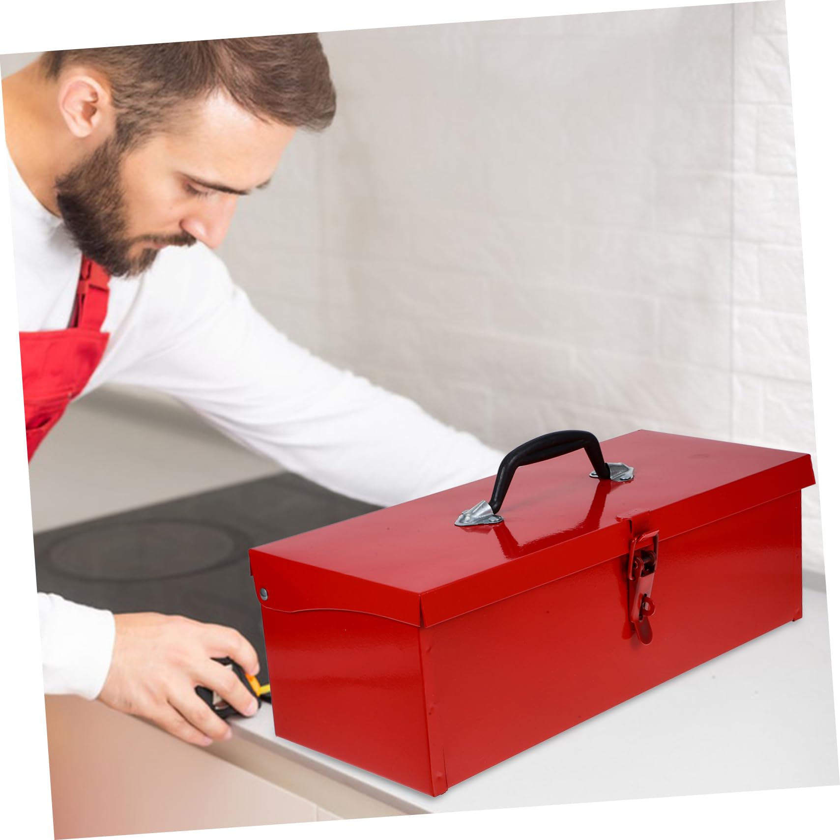 Tool Box Piccola Cassetta degli Attrezzi Rossa in Ferro | Cassetta per Attrezzi in Metallo, Scatola Porta Attrezzi Robusta, Chiusura a Fibbia Stile Casuale