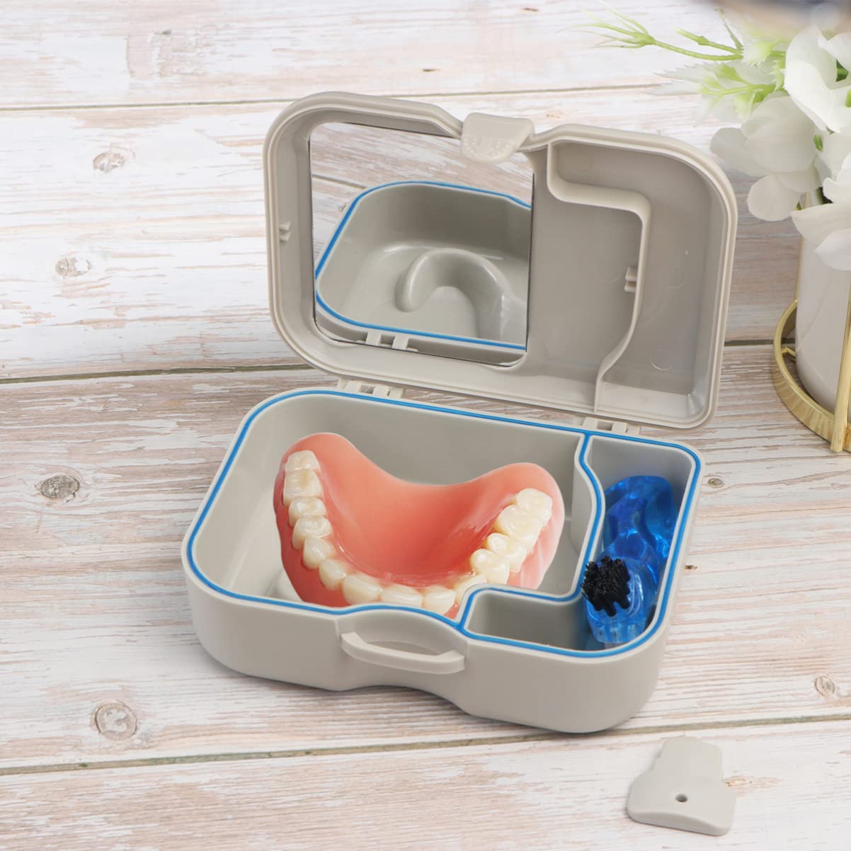 Healifty 3pcs Cleaning Case with Brush Compact False Storage Box for Travel Includes Mirror for Easy Cleaning and Maintenance of Dentures and Retainers