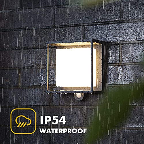 LUTEC-Curtis-300LM-3W-3000K-LED-Solar-Wall-Light-Solar-Motion-Sensor-Light-Outdoor-Led-Outdoor-Lighting-Exterior-Light-Fixtures-Wall-Mount-Modern-Wall-Sconce