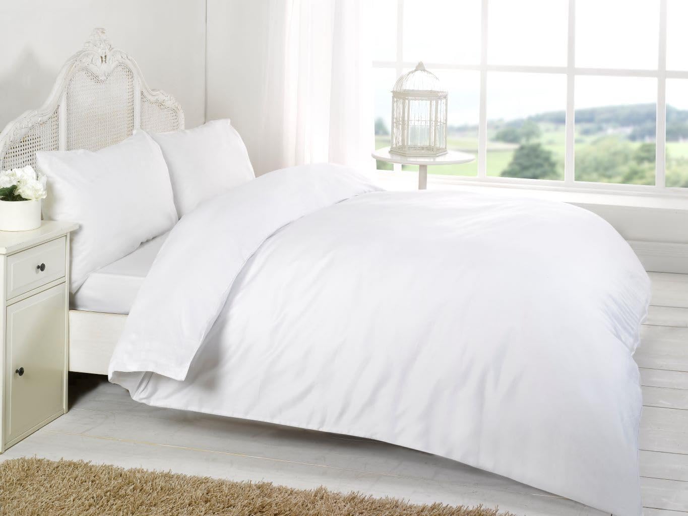 Kampala Hill 200 Thread Count King Flat Sheet Combed Egyptian Cotton White