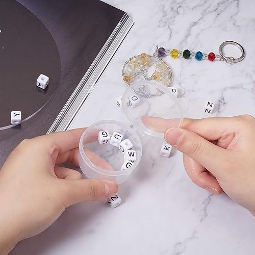 Miniatura 3 de BENECREAT Paquete de 12 recipientes redondos de plástico transparente con tapas abatibles para artículos, píldoras, hierbas, cuentas pequeñas,