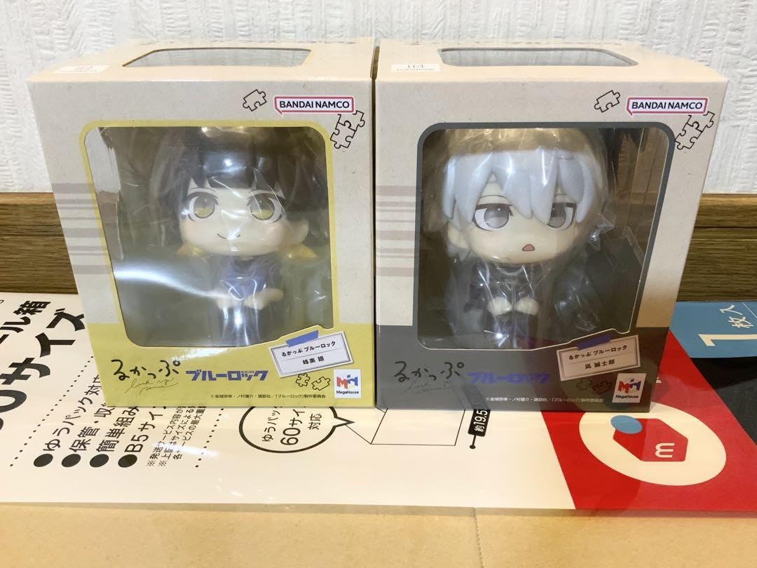 Amazon.co.jp: ブルーロック るかっぷ 凪 蜂楽 フィギュア 凪誠士郎 蜂 