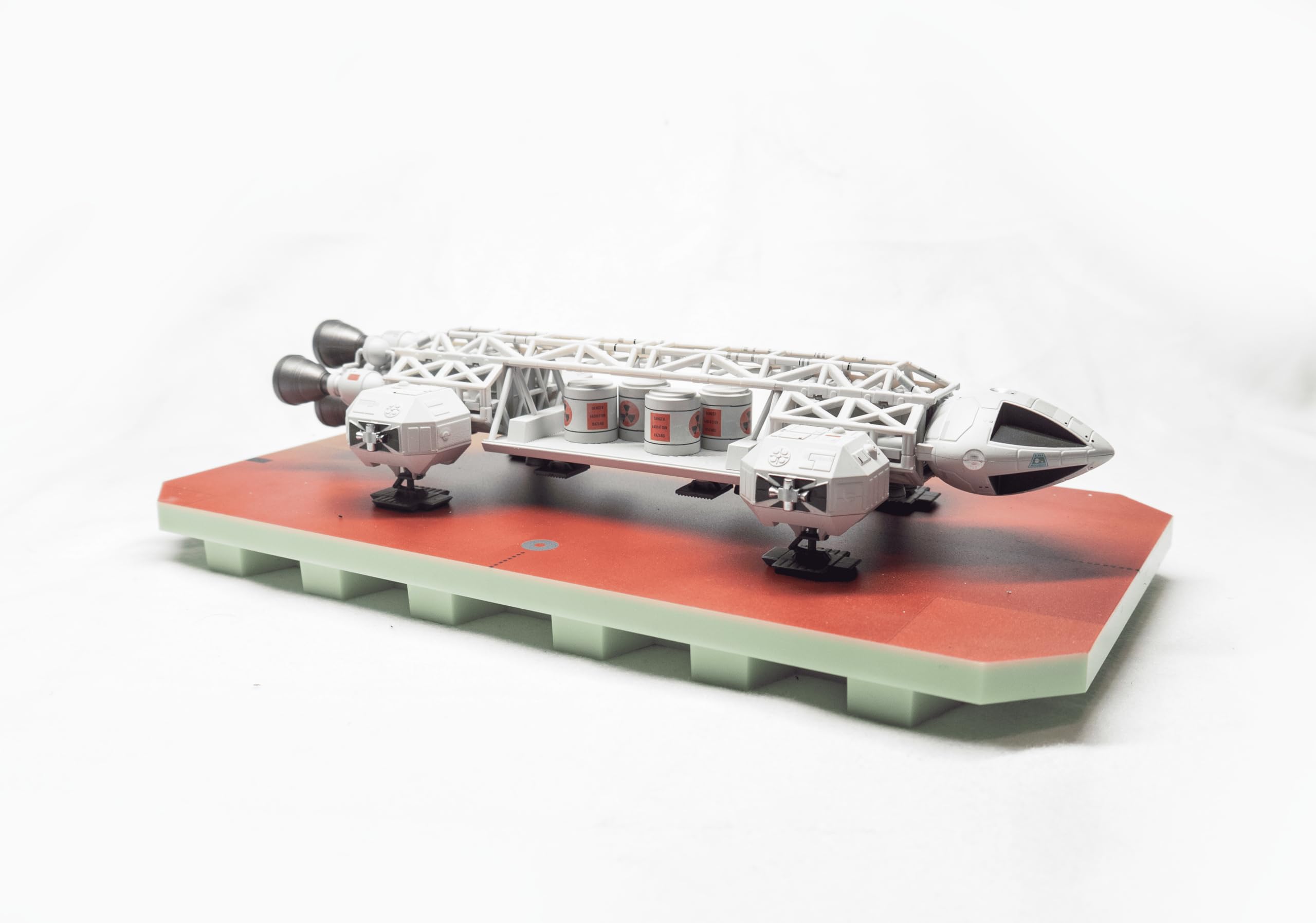 Spazio: 1999 Pallet Eagle Shuttle Model - Nave spaziale da collezione edizione limitata, scatola ufficiale Gerry Anderson Spacecraft e collezionisti