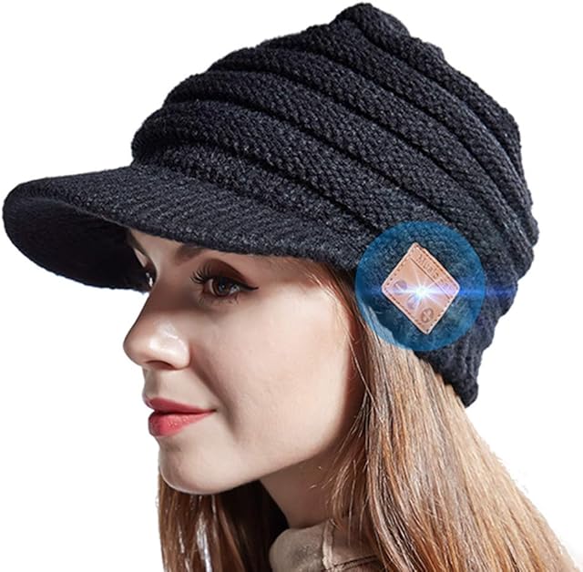 JYPS Women Wireless Beanie Hat Bluetooth V5.0, Winter Hats with Peak Ladies, Music Hat Headphones with Speakers Beret Fashion Cap Headset Xmas Valentines Day Gifts for Her Girlfriend Teen(Black)