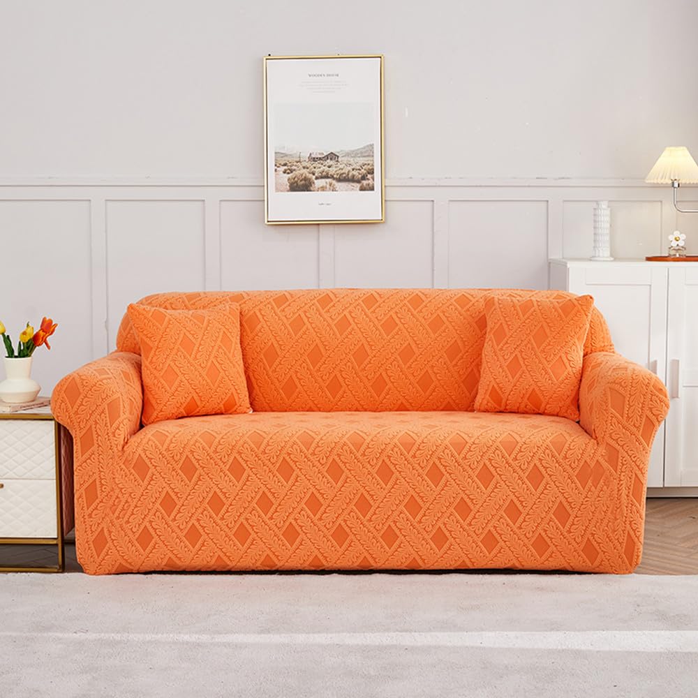 Housse de canapé jacquard orange pour revitaliser votre fauteuil de salon en un geste