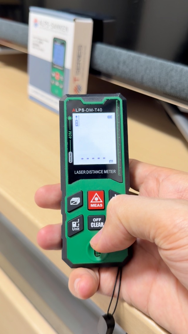 Amazon.co.jp: 【ALPS-SANKEN】 レーザー距離計 緑 明るい 最大測定
