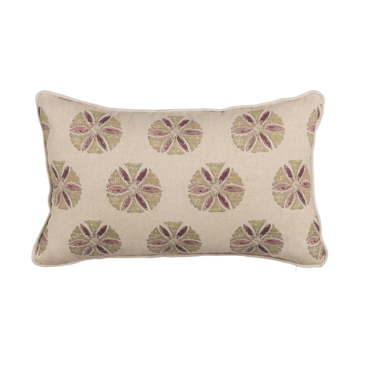 Coussin coton lin beige pour décorer un salon cocooning et chaleureux