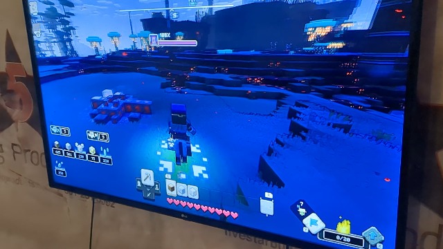Watch Minecraft Legends Deluxe Edition - Nintendo Switch on Amazon Live