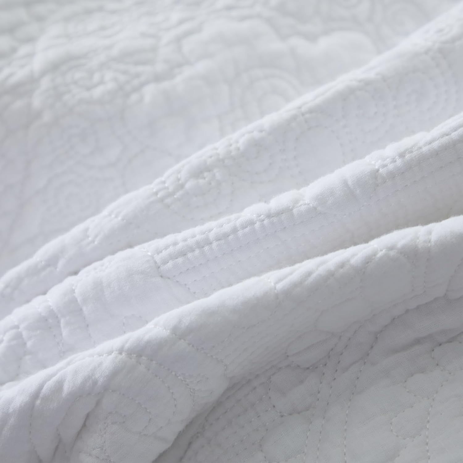 Brandream White Quilts Queen Size Cotton Quilt Set Farmhouse Damask Matelasse Coverlet Set 3-Piece - Image 9