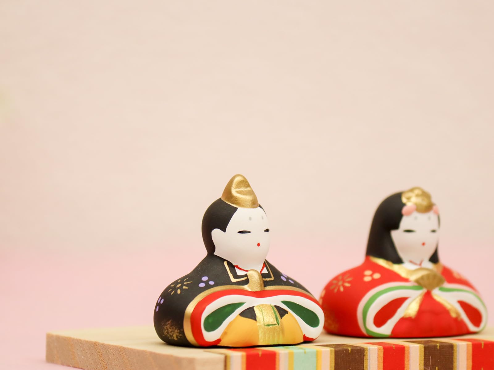 Amazon.co.jp: 薬師窯 【桃の節句 ひな人形 】錦彩 花かざり 雛