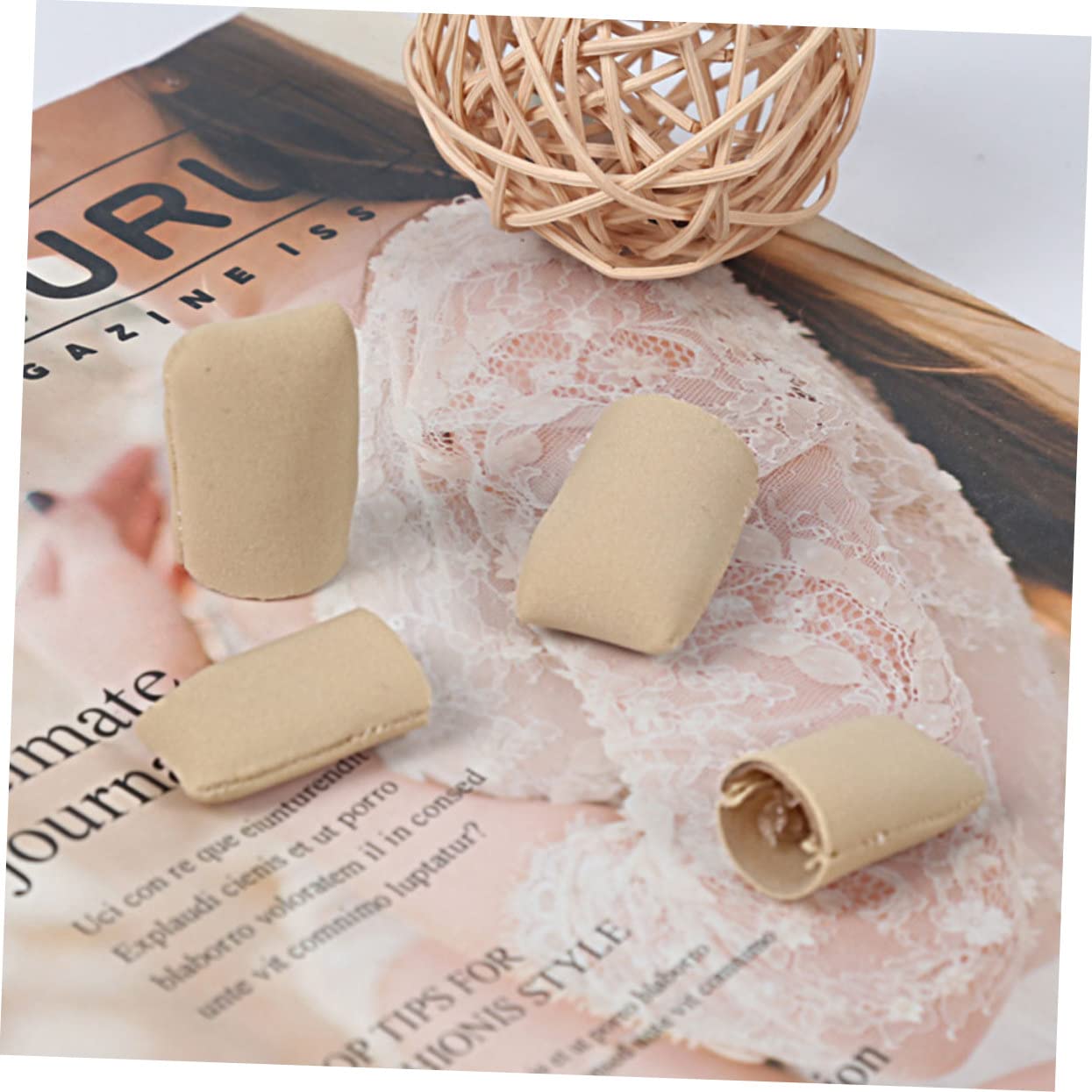 10pcs Silicone Toe Covers Soft Protective Sleeves for Toe Comfortable and Moisturizing for Daily Use under Socks and Shoes Skin Tone Fits Feet