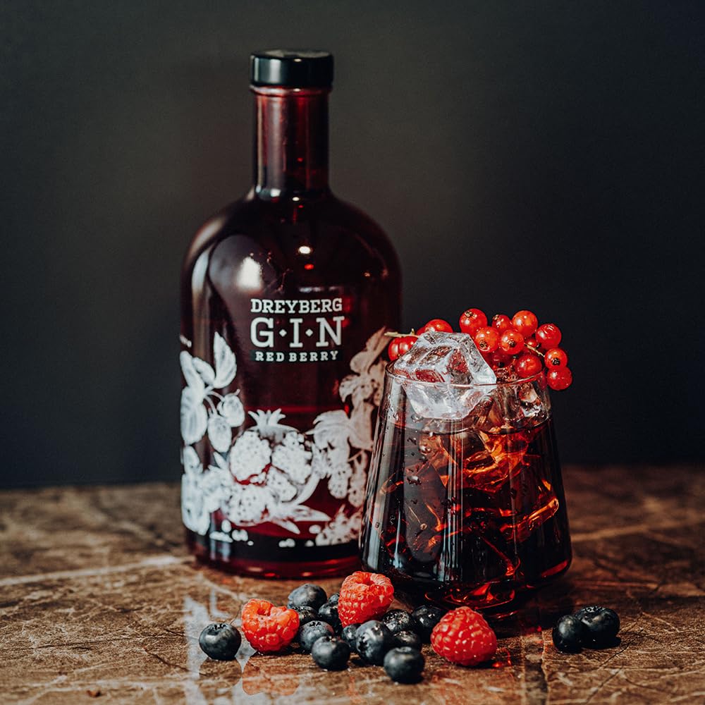 Dreyberg | Red Berry Gin | 700 ml | Klassische Gin Botanicals & rote Beeren | Handgelesene Kräuter & Früchte aus eigenem Anbau | Fruchtig