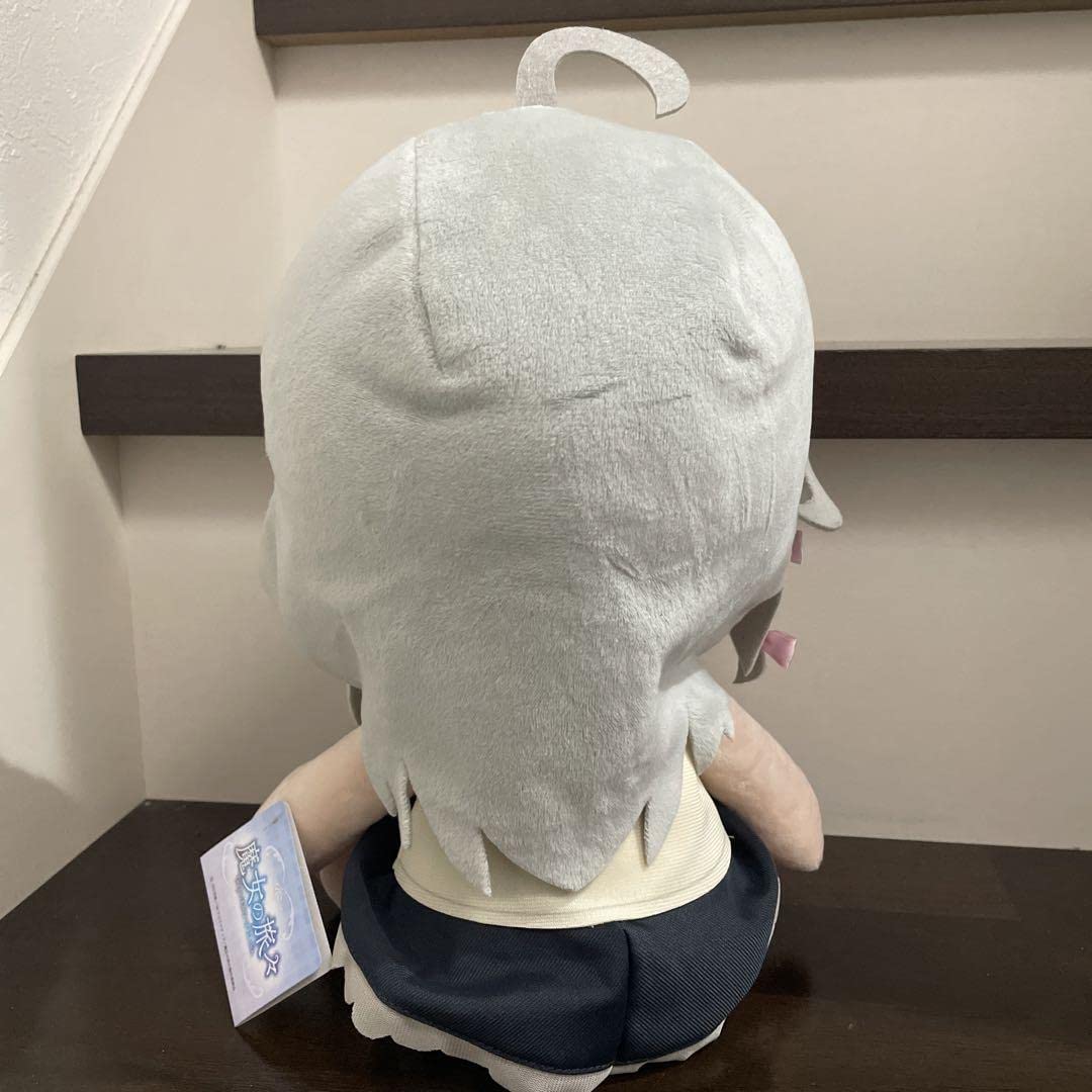 Amazon.co.jp: 魔女の旅々 BIGぬいぐるみ イレイナ ウインクver