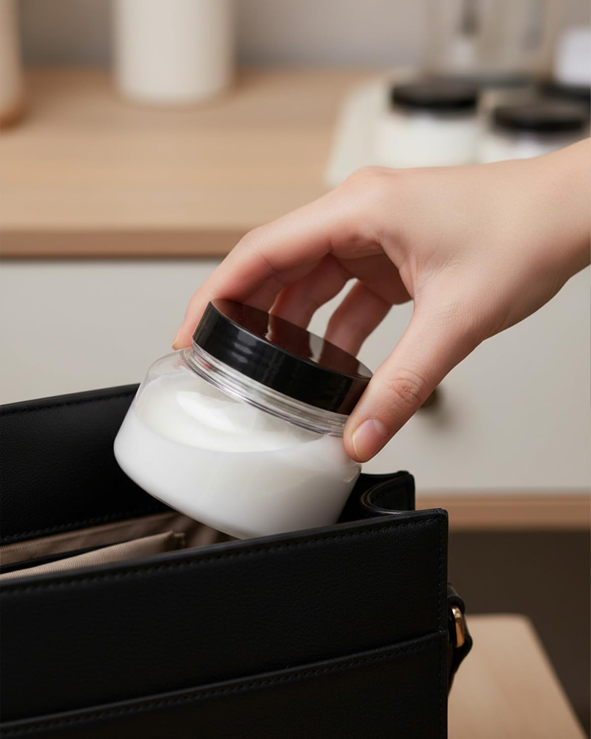 Plastic Jars with Lids,24 Pack 5 oz Refillable Cosmetic Storage Containers, Empty Body Butter Jar, Round Sugar Scrub Containers, Travel Size Jars for DIY Creams, Black Cosmetic Jars (Clear)