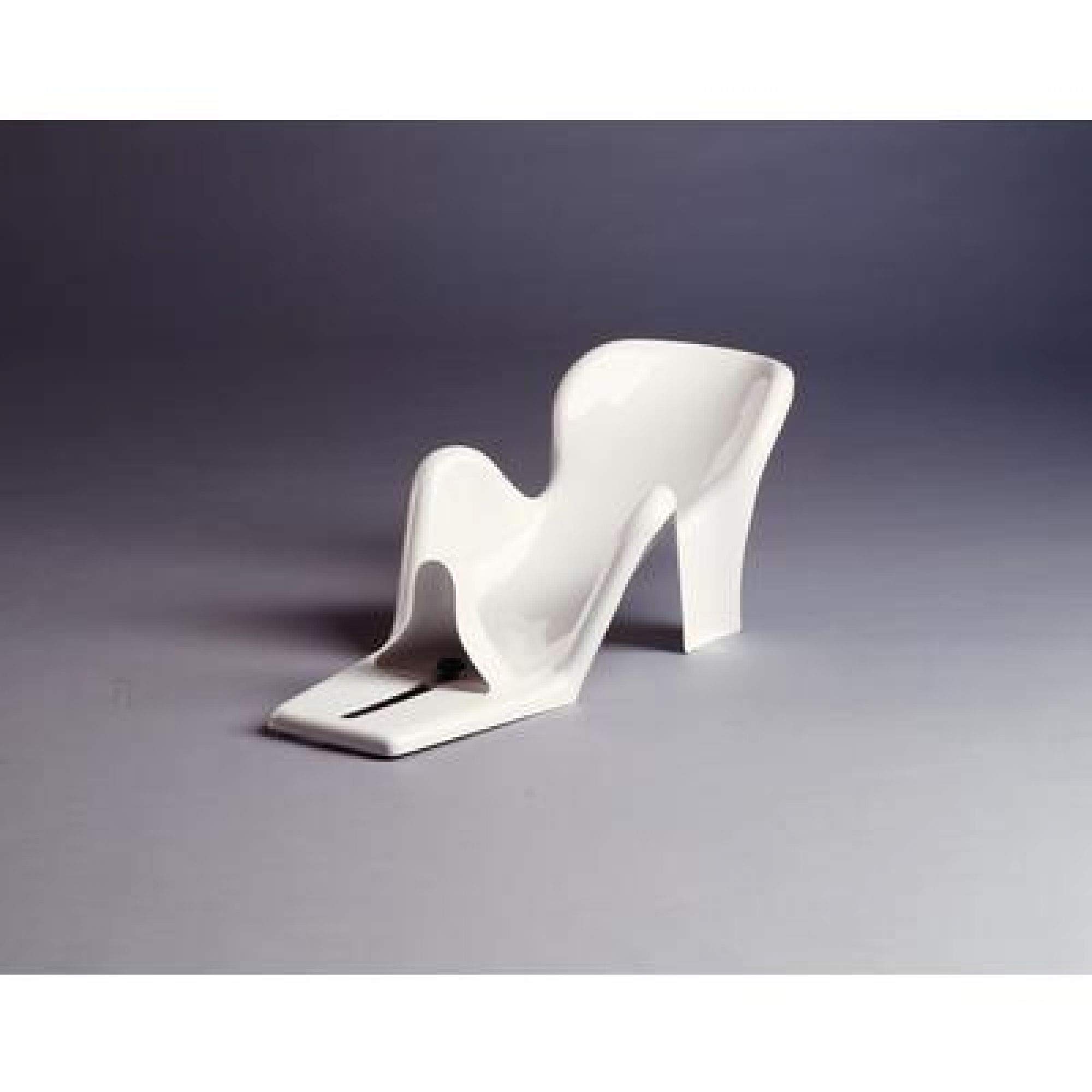 Penguin Bath Seat, Safe and Supportive Design—Ideal for Children in Orca and Standard Bathtubs, Accommodating Users Up to 19kg, Bath Seat