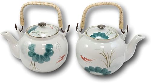 Ebros Feng Shui Yin Yang - Par de peces koi japoneses en lirio estanque de cerámica, 38 onzas con mango de bambú, decoración del hogar, tetera