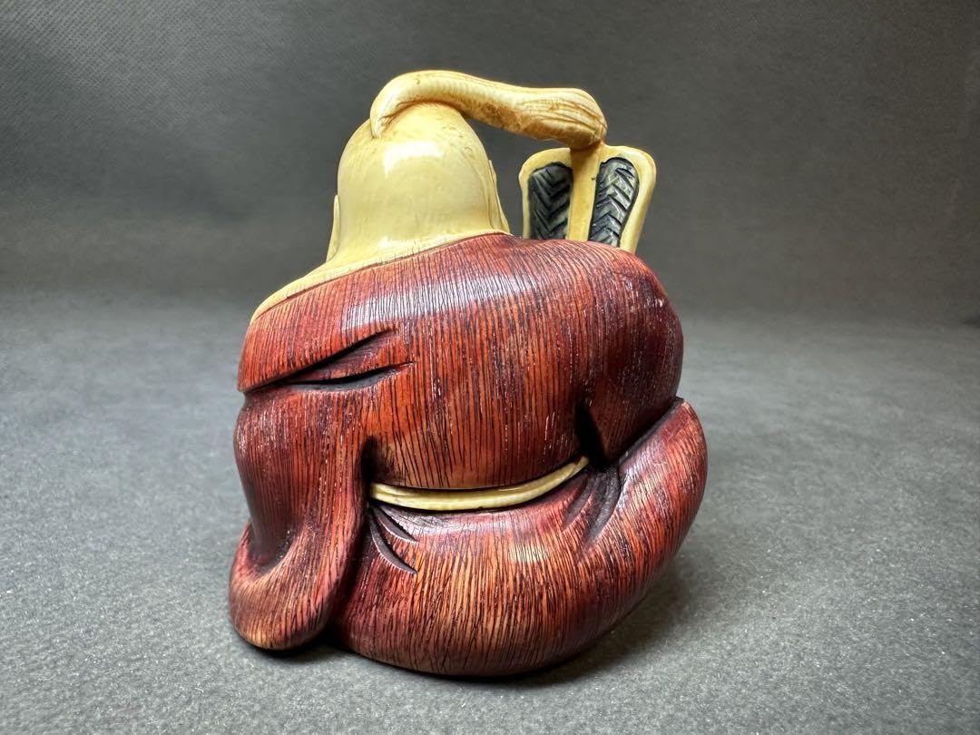 極上　根付　仏像　天然素材　アンティーク　和彫　置物　骨董　飾り物　古美術品 極上 根付 天然素材 アンティーク 和彫 置物 骨董 飾り物 古美術