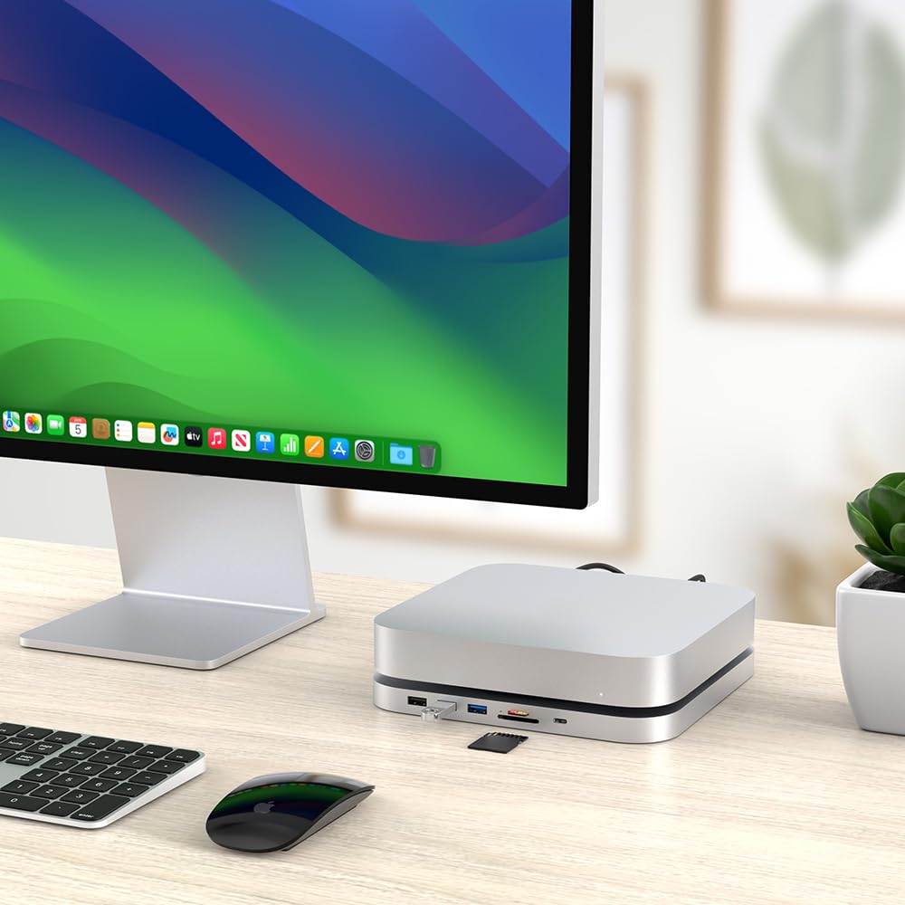 Qwiizlab Hub USB-C con carcasa SSD, estación de acoplamiento para Mac Studio Mac mini M2/M1/Intel, HDMI 4K, tipo C 10 Gbps, lectores de tarjetas de 104 MB/s, se adapta a M.2 PCIe SATA y NVMe SSD