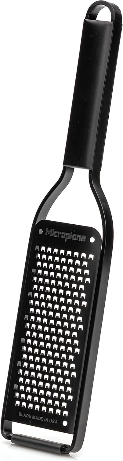 Microplane Grosgrain Grater with Stainless Steel Blade Made in USA for Cheese, Carrot, Ginger, Coconut & Horseradish from the Black Sheep Collection