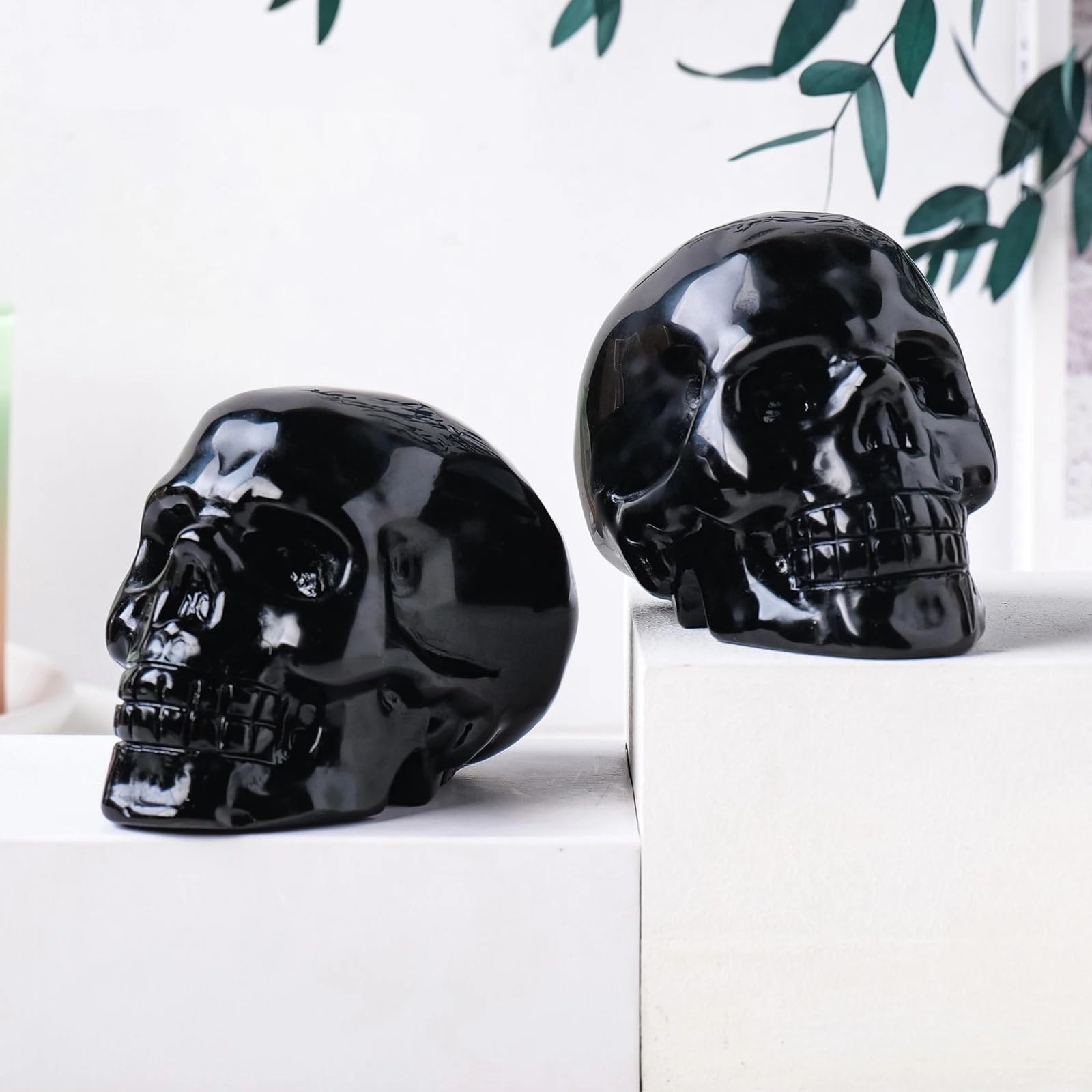 1PC Black Obsidian Crystal Skulls Statue Stones Crafts Room Decor Aquarium Witchcraft Decoration