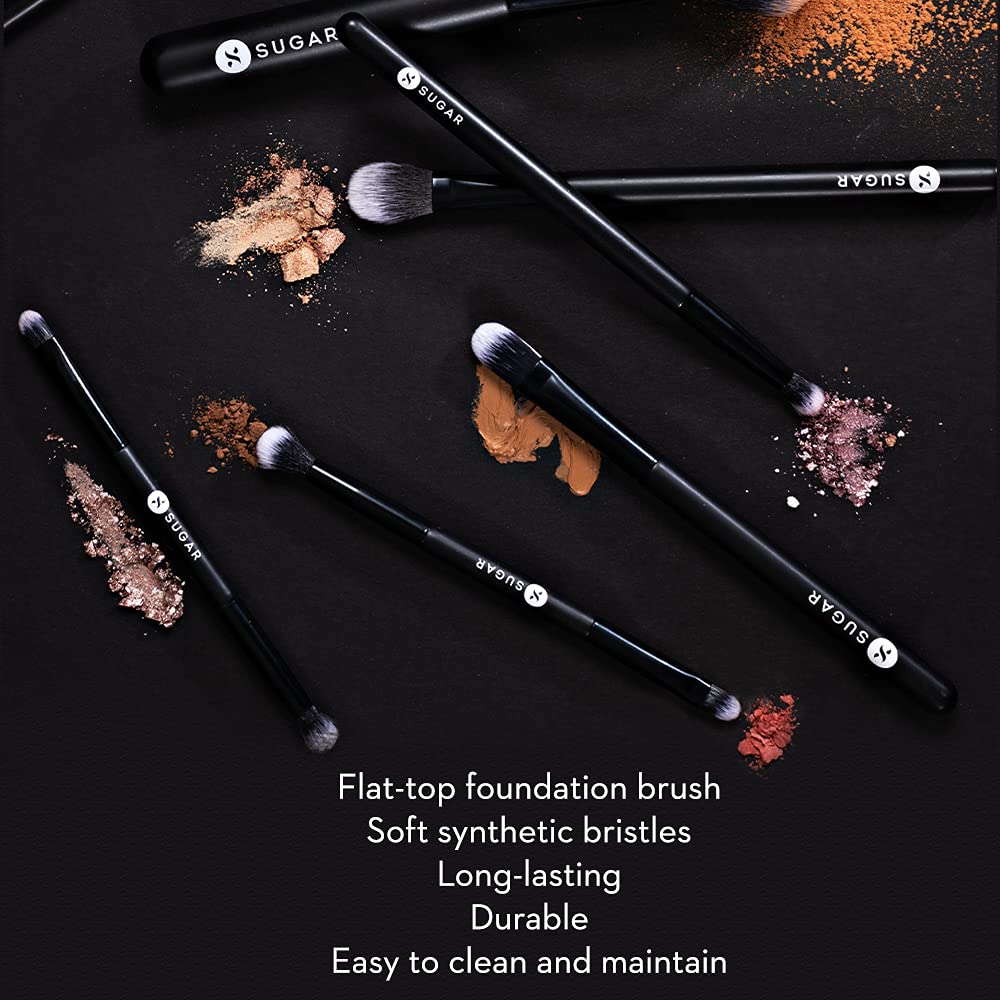 SUGAR Cosmetics - Blend Trend - 052 Kabuki (Brush For Foundation) - Soft, Synthetic Bristles and Wooden Handle