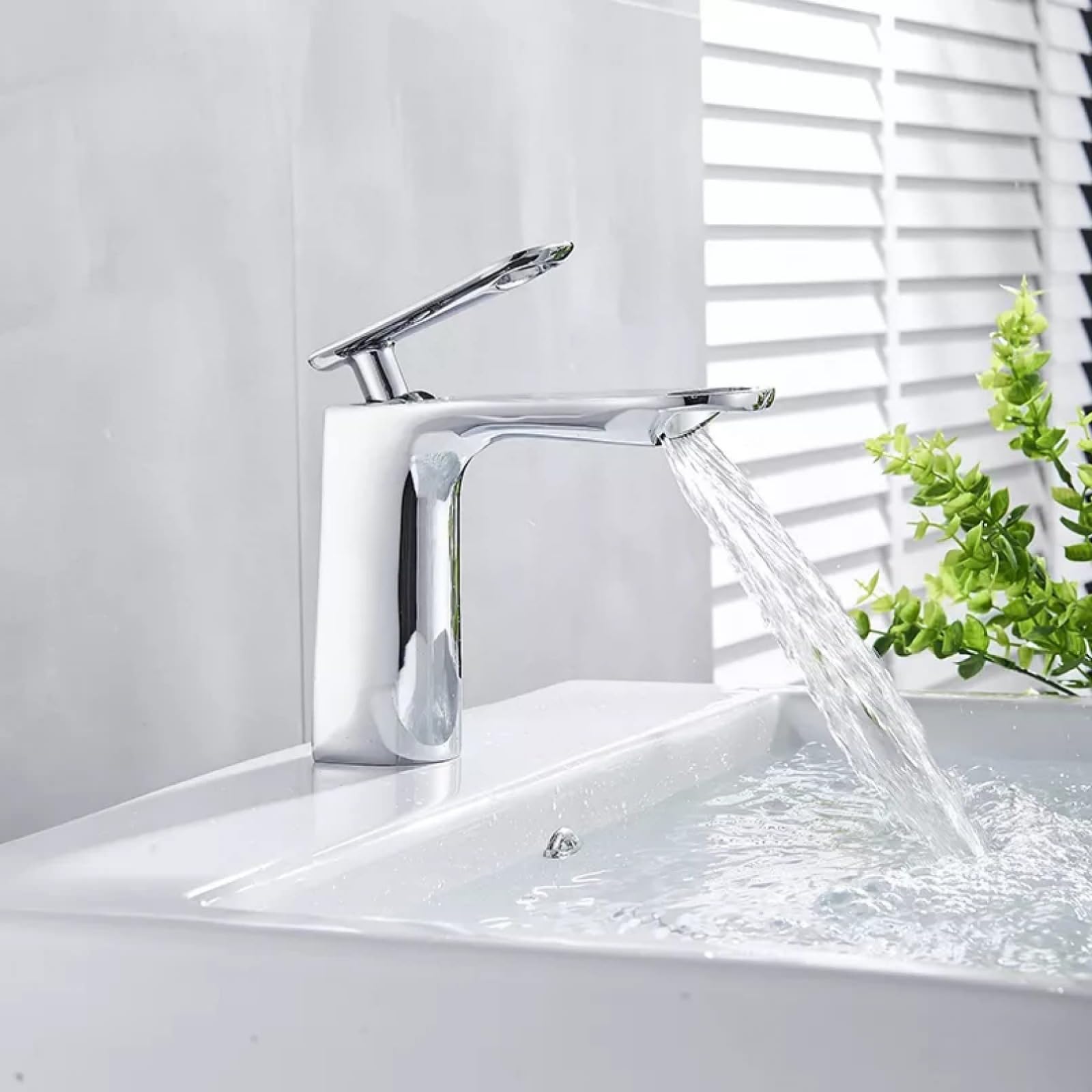 Grifo de lavabo cromado para baño, cubierta Moutend con cubierta, un solo agujero, grifos mezcladores de baño