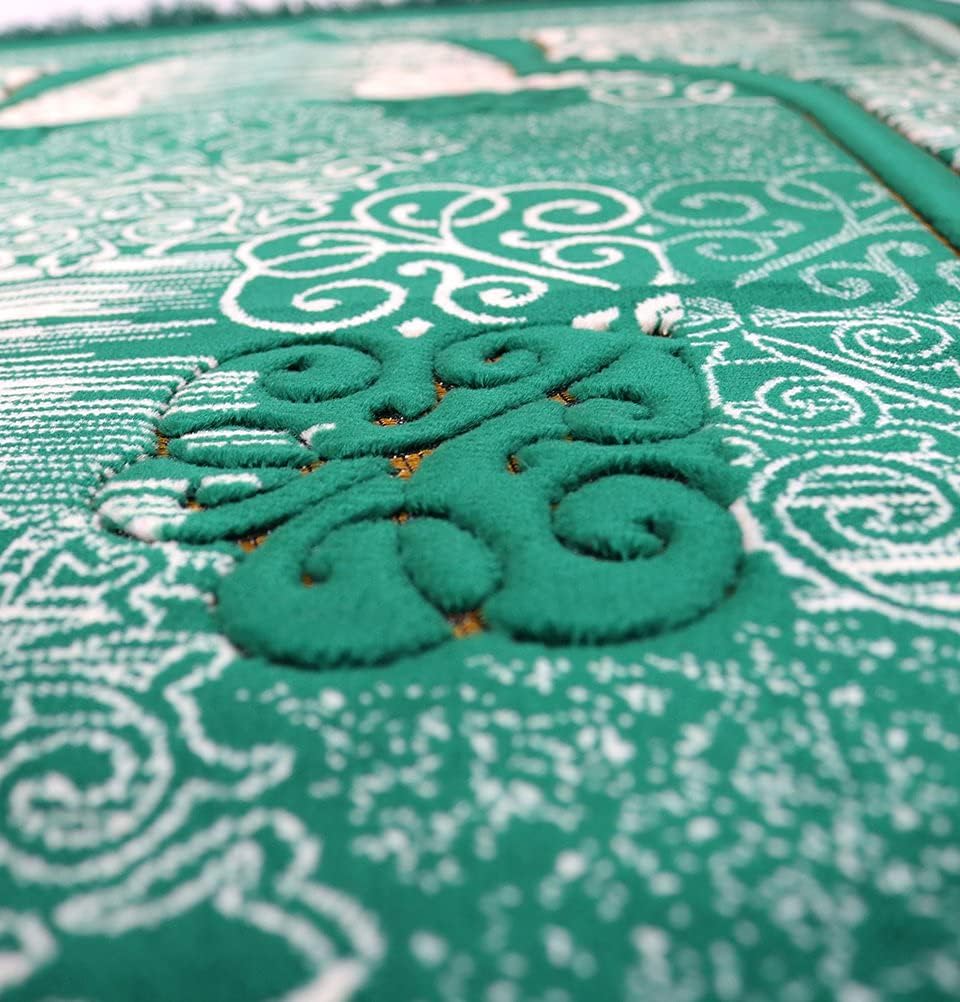 Modefa Prayer Mat | Turkish Velvet Muslim Prayer Rug Muslim Prayer Mat Islam | Soft Beautiful Prayer Rug Janamaz Sajjadah with Car Hanger | Classic Elegant Swirl (Green)