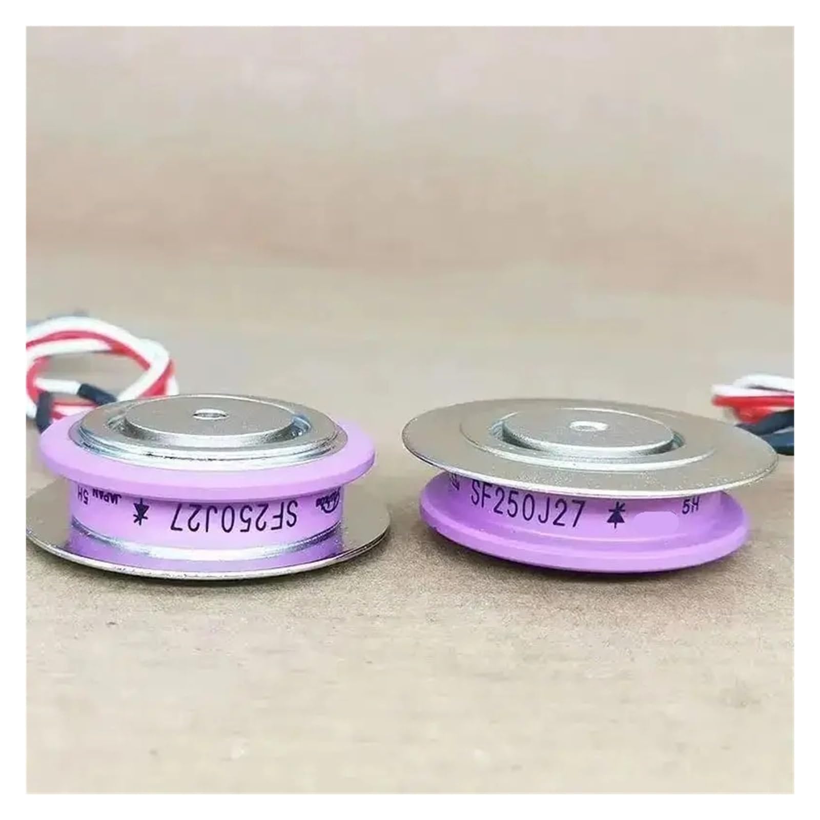 BRODEFUP 1pcs Thyristor SF250J27