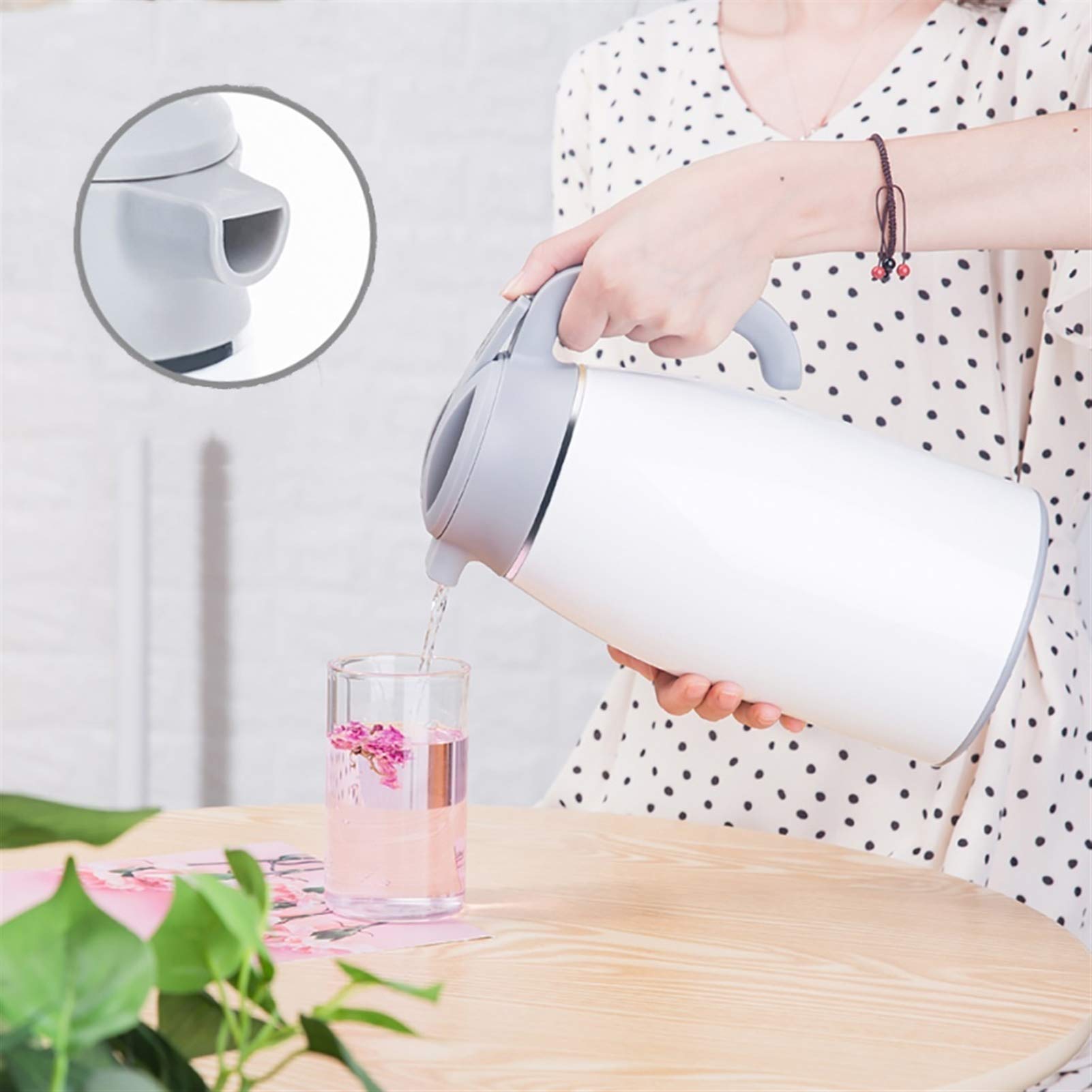 Grande caraffa Termica per caffè, brocche Termiche in Acciaio Inossidabile da 2 Litri, caraffa isolata sottovuoto a Doppia Parete, per caffè, Acqua Calda, tè, Bevande Calde (Color : White, Size :