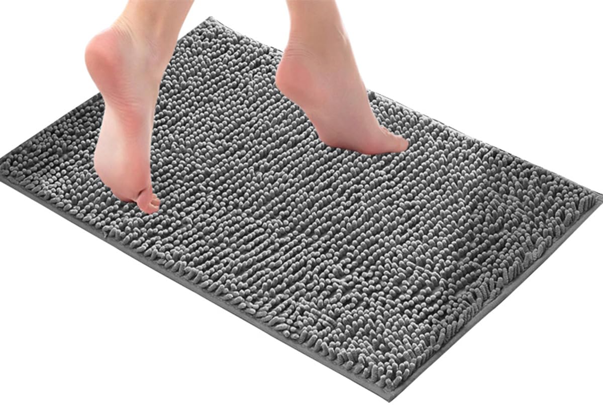 Tapis de bain chenille moelleux et haut de gamme couleur grisâtre foncé