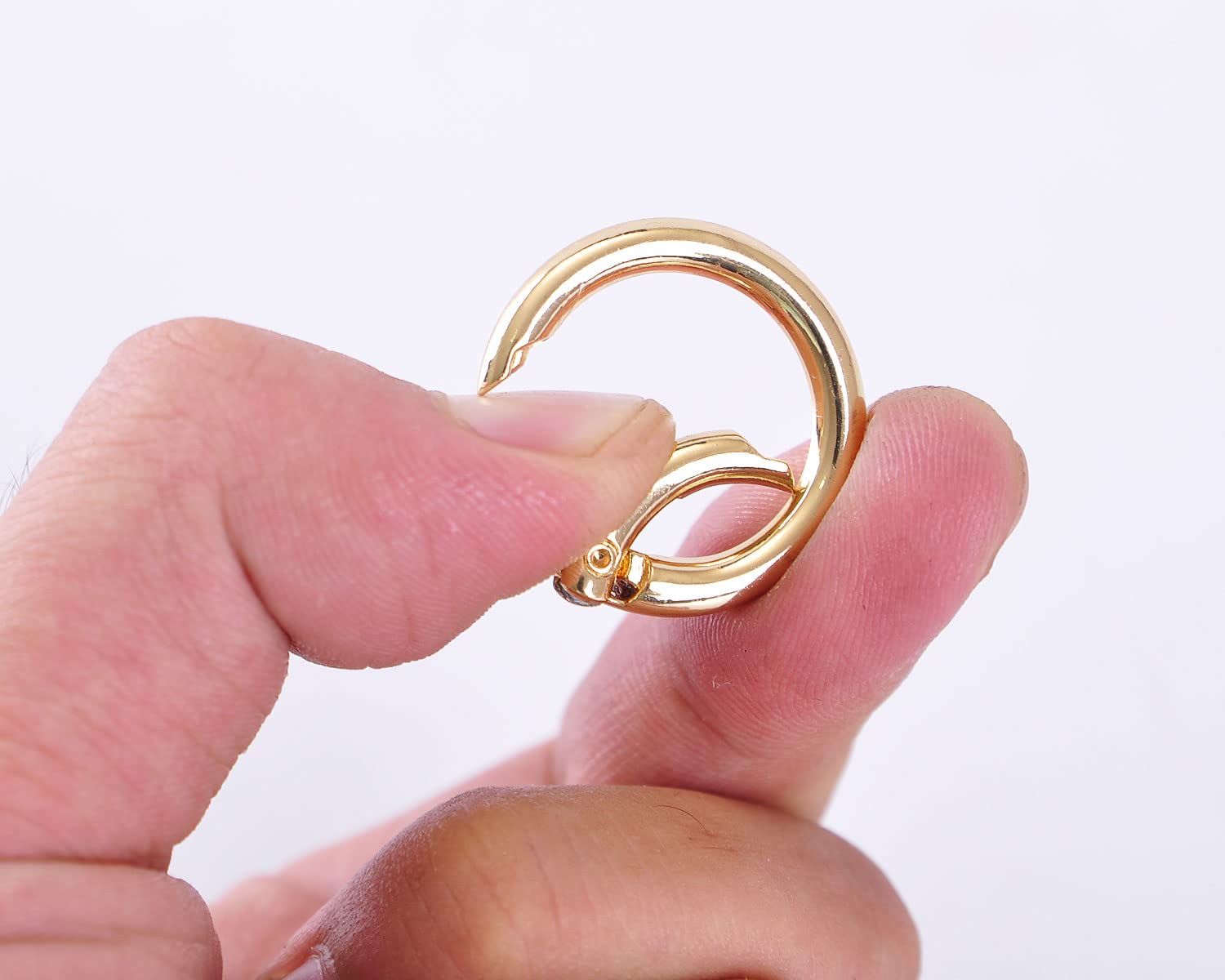 VanEnjoy 2/4/10/18/40 pcs O Ring for Purse Strap,1 inch Spring Rings for Handbag and Keys,4PCS Gold Hardware - Image 4