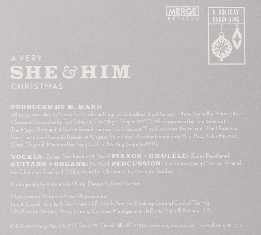 She & Him - A Very She and Him Christmas | Amazon.com.au | Music