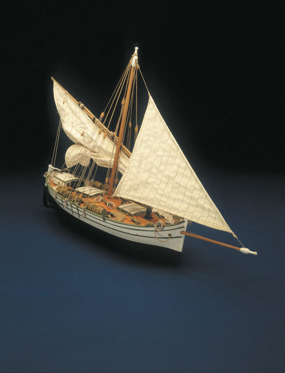 Generico - Mantua Model 744 - SANTA LUCIA - 1:30 - Leudo siciliano - Kit completo de montaje en madera y metal para montar - NO incluye Velas