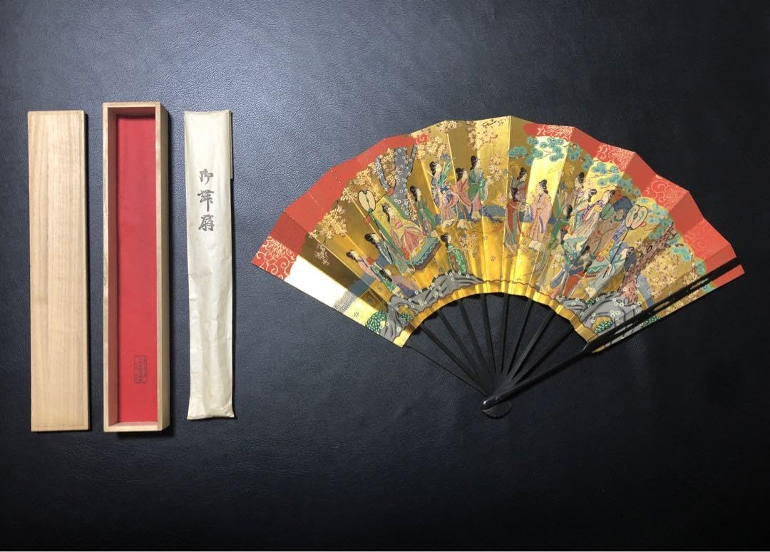 Amazon.co.jp: 扇子 33cm 十松屋福井扇舗 鬘扇 朱妻明皇貴妃花軍花車図 