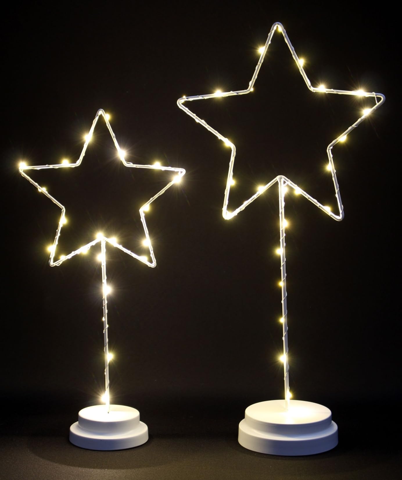 2 LED-Dekosterne Mit Namen | Je 15 LED | Batteriebetrieben | 17 Cm | Silber Glänzend | Für Weihnachten & Deko