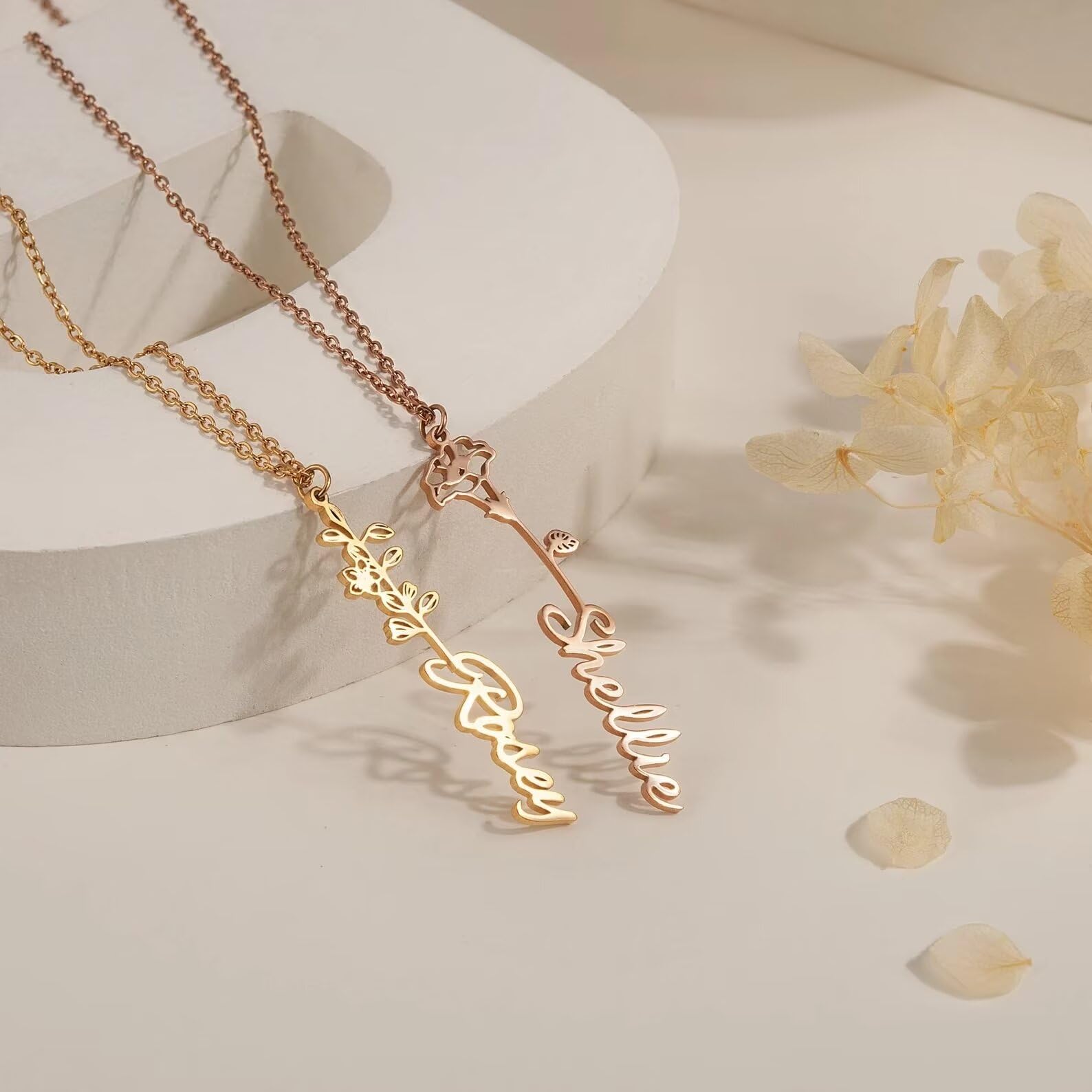 Collana con nome personalizzato con fiore di nascita - Collana per la festa della mamma - Collana di fiori di nascita con nome - Collana per le donne Regalo per la nuova mamma